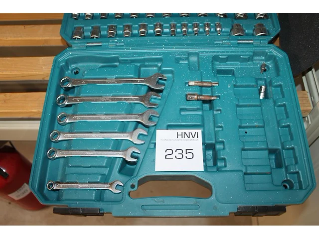 Gereedschappenset makita. incompleet. - afbeelding 2 van  3