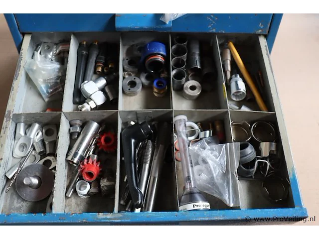 Gereedschapskastje incl. klein lasmateriaal - afbeelding 3 van  5