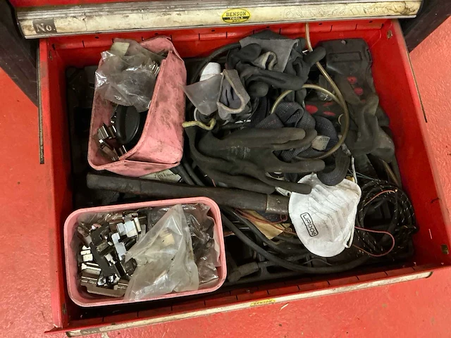 Gereedschapskist benson tools met inhoud - afbeelding 12 van  12