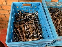 Gereedschapskist gedore en beta met inhoud en extra gereedschap en kast - afbeelding 3 van  8