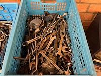 Gereedschapskist gedore en beta met inhoud en extra gereedschap en kast - afbeelding 4 van  8