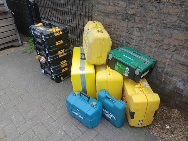 Gereedschapskoffer (12x) - afbeelding 2 van  4