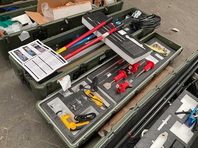 Gereedschapskofferkit set - afbeelding 1 van  4