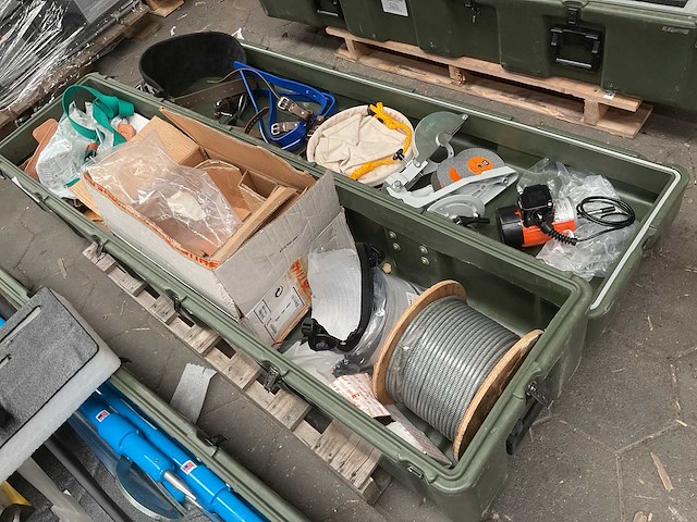 Gereedschapskofferkit set - afbeelding 4 van  4