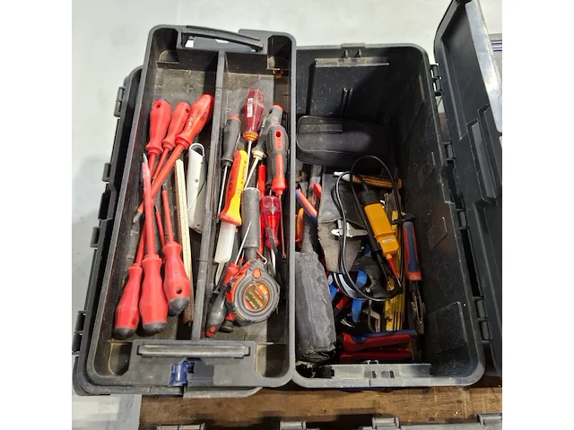 Gereedschapskoffers met inhoud, o.a. metabo - afbeelding 12 van  12