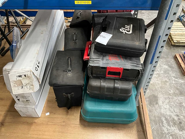 Gereedschapskoffers - afbeelding 2 van  4