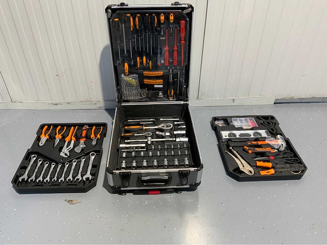 Gereedschapstrolley incl. 245 pcs - afbeelding 1 van  11