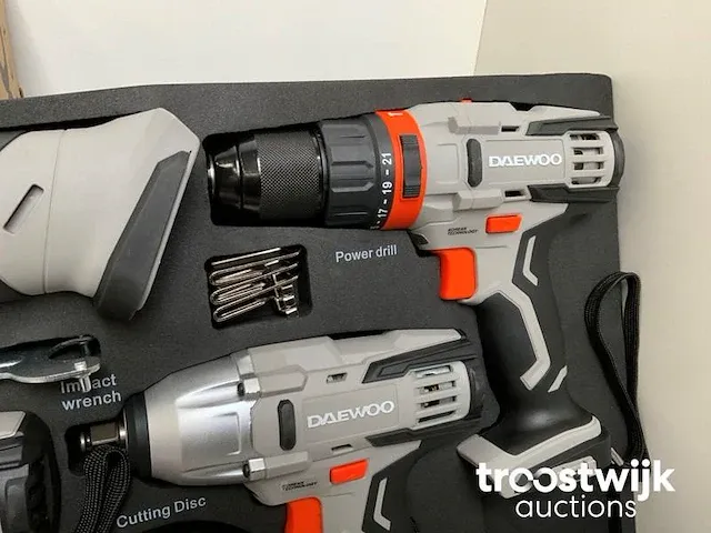Gereedschapswagen 267 delig met 4 in 1 powertoolset - afbeelding 13 van  25