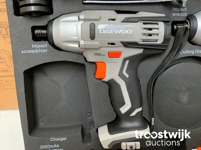 Gereedschapswagen 267 delig met 4 in 1 powertoolset - afbeelding 15 van  25