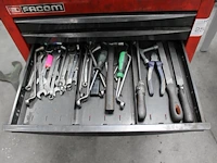 Gereedschapswagen facom chrono 5 gevuld met divers gereedschap w.o. vijlen, sleutels, schroevendraaiers, ta... - afbeelding 4 van  7