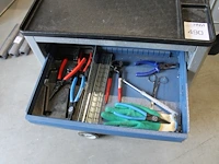 Gereedschapswagen gedore met handgereedschappen. - afbeelding 3 van  6