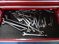 Gereedschapswagen met inhoud - afbeelding 4 van  8