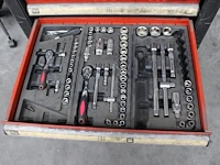 Gereedschapswagen met ring-ratelset, dopsleutelset, schroevendraaiers, inbus, tangen, veilen, bahco's. - afbeelding 7 van  9