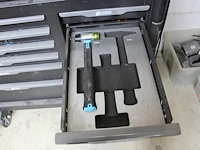 Gereedschapswagen / werktafel stahltech gevuld met gereedschappen w.o. sleutels, doppensets, schroevendraa... - afbeelding 2 van  14