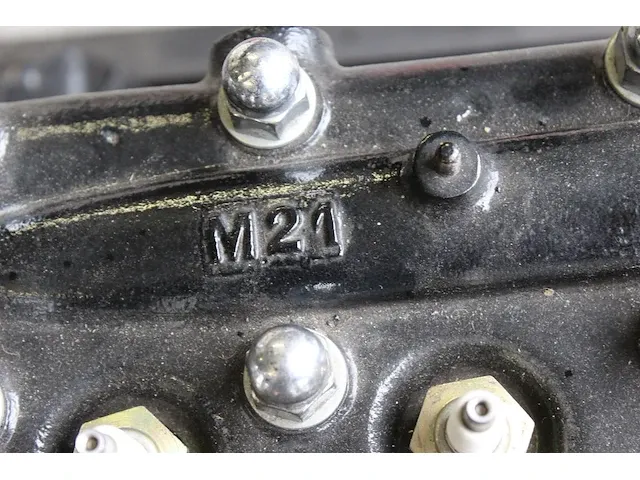 Gereviseerd 6 cilinder motorblok mercedes benz t.b.v. mercedes 170. motornummer 121700 - afbeelding 15 van  16
