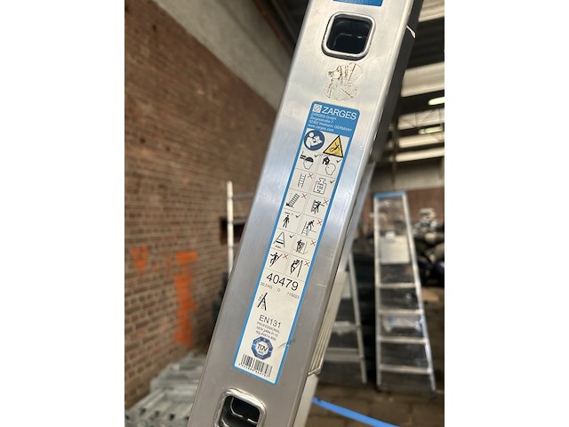 Geribbelde staande sportladder met starre verbinding 10 treden verrijdbaar zarges, meistertritt s 40479, 8203, 8832 - afbeelding 9 van  9