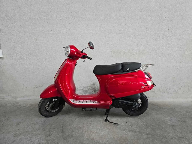 Gerray - bromscooter - star - scooter - afbeelding 1 van  7