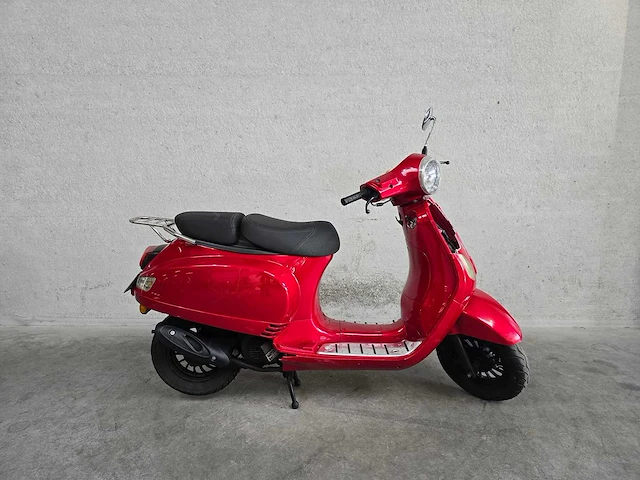 Gerray - bromscooter - star - scooter - afbeelding 4 van  7