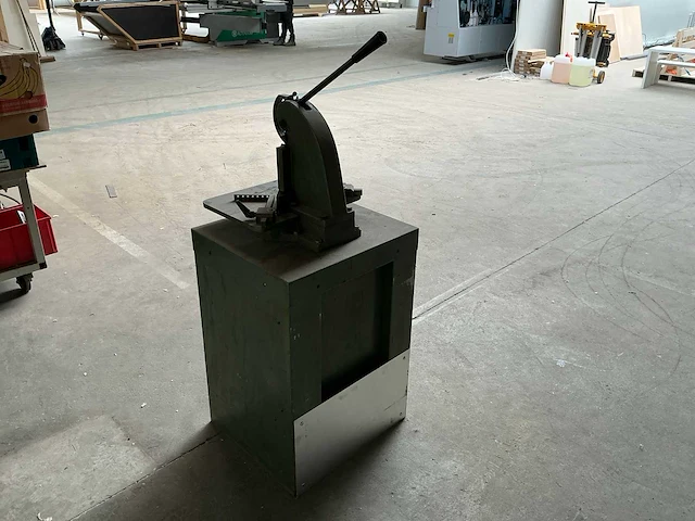 Gerver ge-1 knipmachine - afbeelding 8 van  13