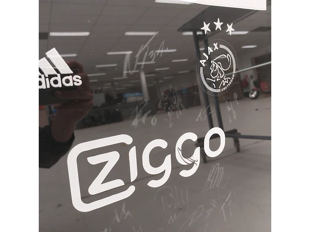 Gesigneerd " ajax " shirt bekerfinale 2019, adidas - afbeelding 9 van  10