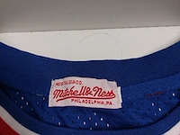 Gesigneerd basketbalshirt " magic johnson " , nba 32 all-stars - afbeelding 5 van  10