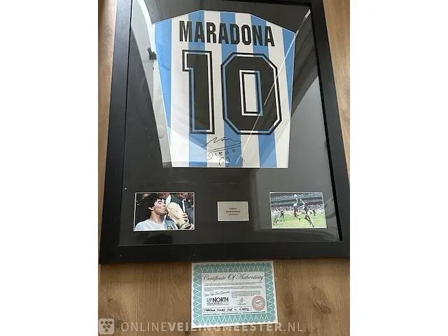 Gesigneerd diego maradona argentinië shirt ingelijst met coa - afbeelding 2 van  17