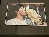 Gesigneerd diego maradona argentinië shirt ingelijst met coa - afbeelding 12 van  17