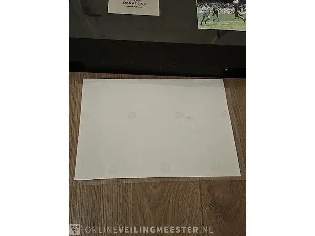Gesigneerd diego maradona argentinië shirt ingelijst met coa - afbeelding 14 van  17
