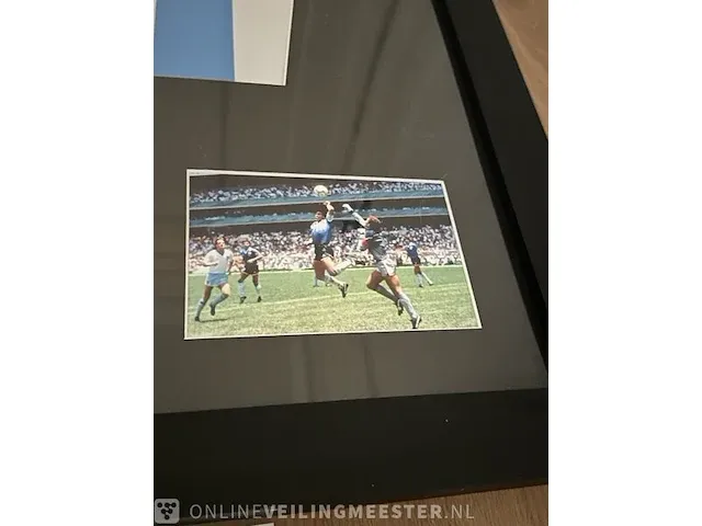 Gesigneerd diego maradona argentinië shirt ingelijst met coa - afbeelding 17 van  17