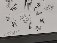 Gesigneerd " real madrid " shirt in lijst - afbeelding 7 van  9