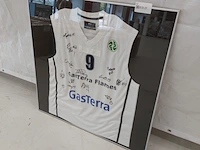 Gesigneerd shirt " gasterra flames " ingelijst - afbeelding 5 van  12