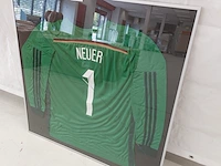 Gesigneerd shirt " manuel neuer " ingelijst - afbeelding 3 van  10