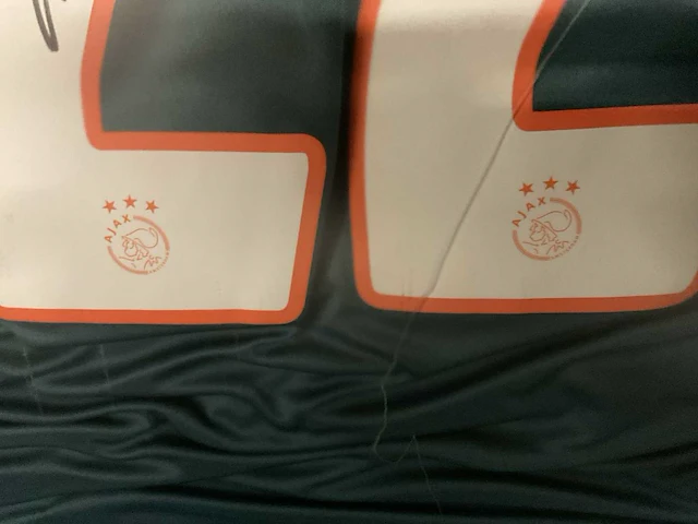 Gesigneerd voetbalshirt ajax (ziyech) sport en film verzamelitems - afbeelding 4 van  9