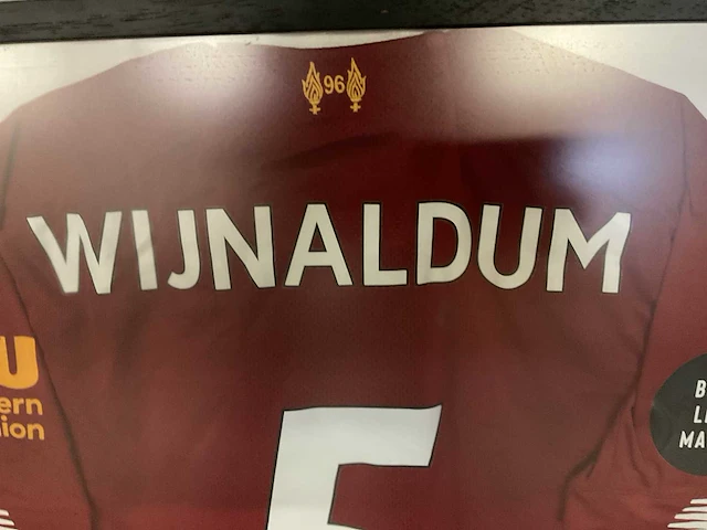 Gesigneerd voetbalshirt liverpool (wijnaldum) sport en film verzamelitems - afbeelding 2 van  8