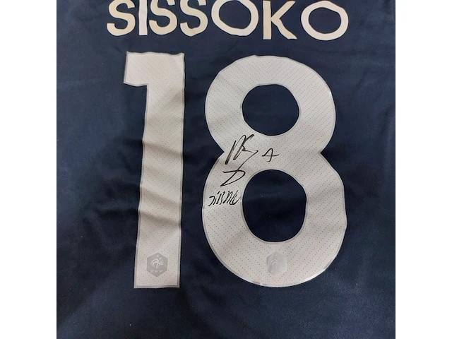 Gesigneerd voetbalshirt " moussa sissoko ", nike - afbeelding 3 van  12