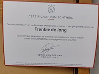 Gesigneerde foto " frenkie de jong " ingelijst - afbeelding 2 van  10