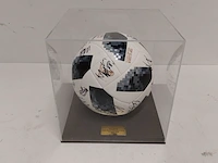 Gesigneerde voetbal " ajax " , adidas - afbeelding 1 van  7