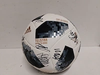 Gesigneerde voetbal " ajax " , adidas - afbeelding 3 van  7