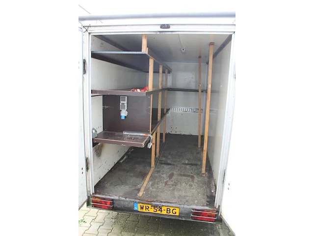 Gesloten aanhanger peters bpsh2000 met kenteken wr-54-bg voorzien van imperial en ladder. bakafmeting 310 x... - afbeelding 4 van  7