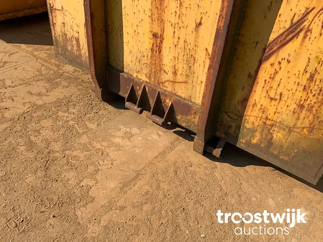 Gesloten afzet container - afbeelding 7 van  12