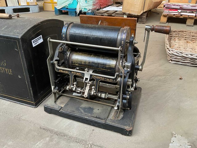 Gestetner cyclostyle antieke stencilmachine - afbeelding 2 van  5