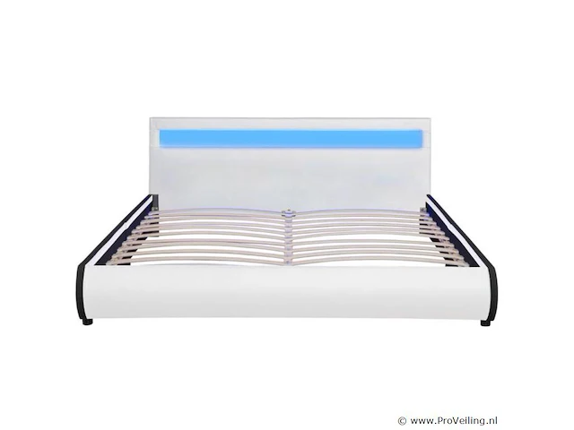 Gestoffeerd bed sevilla 140 x 200 cm - afbeelding 10 van  12
