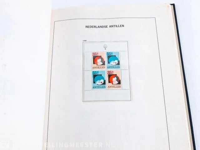 Getaxeerd album € 1.594,00 , postzegelcollectie overzeese gebiedsdelen - afbeelding 36 van  64