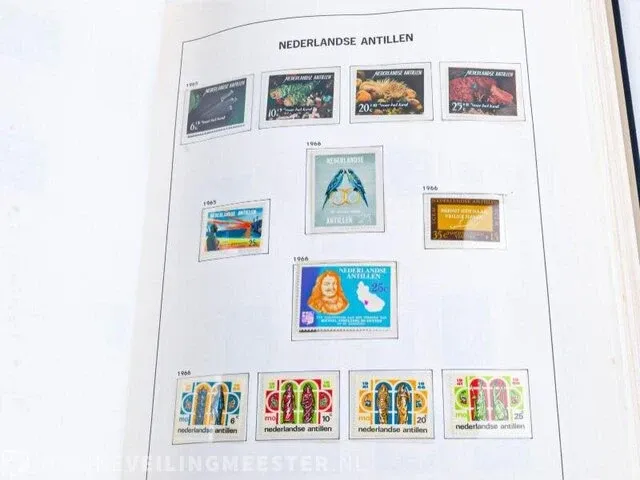 Getaxeerd album € 1.594,00 , postzegelcollectie overzeese gebiedsdelen - afbeelding 54 van  64