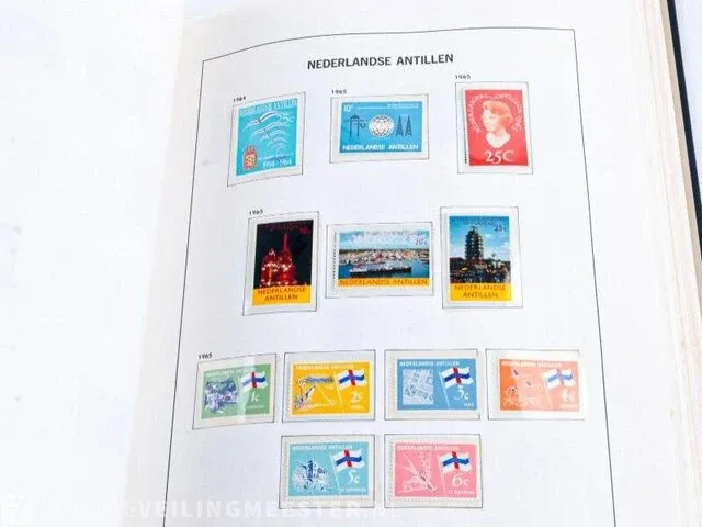 Getaxeerd album € 1.594,00 , postzegelcollectie overzeese gebiedsdelen - afbeelding 55 van  64