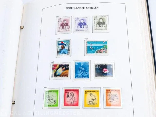 Getaxeerd album € 1.594,00 , postzegelcollectie overzeese gebiedsdelen - afbeelding 60 van  64