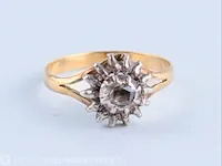 Getaxeerde gouden ring - afbeelding 4 van  11