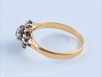 Getaxeerde gouden ring - afbeelding 10 van  11