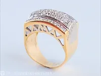 Getaxeerde gouden ring - afbeelding 4 van  11