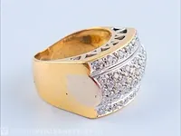 Getaxeerde gouden ring - afbeelding 8 van  11